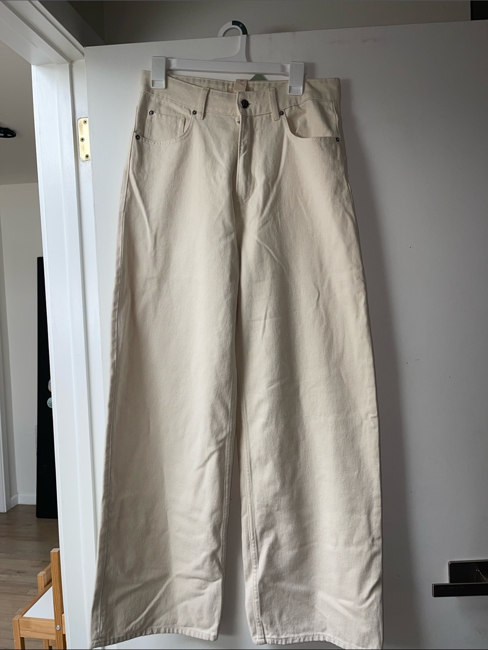 H&M Cream Wide-Leg High-Rise Jeans